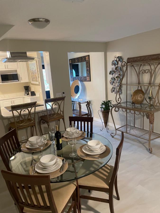 Coastal Townhome In Jupiter 1 Mile To Beach! Ngoại thất bức ảnh